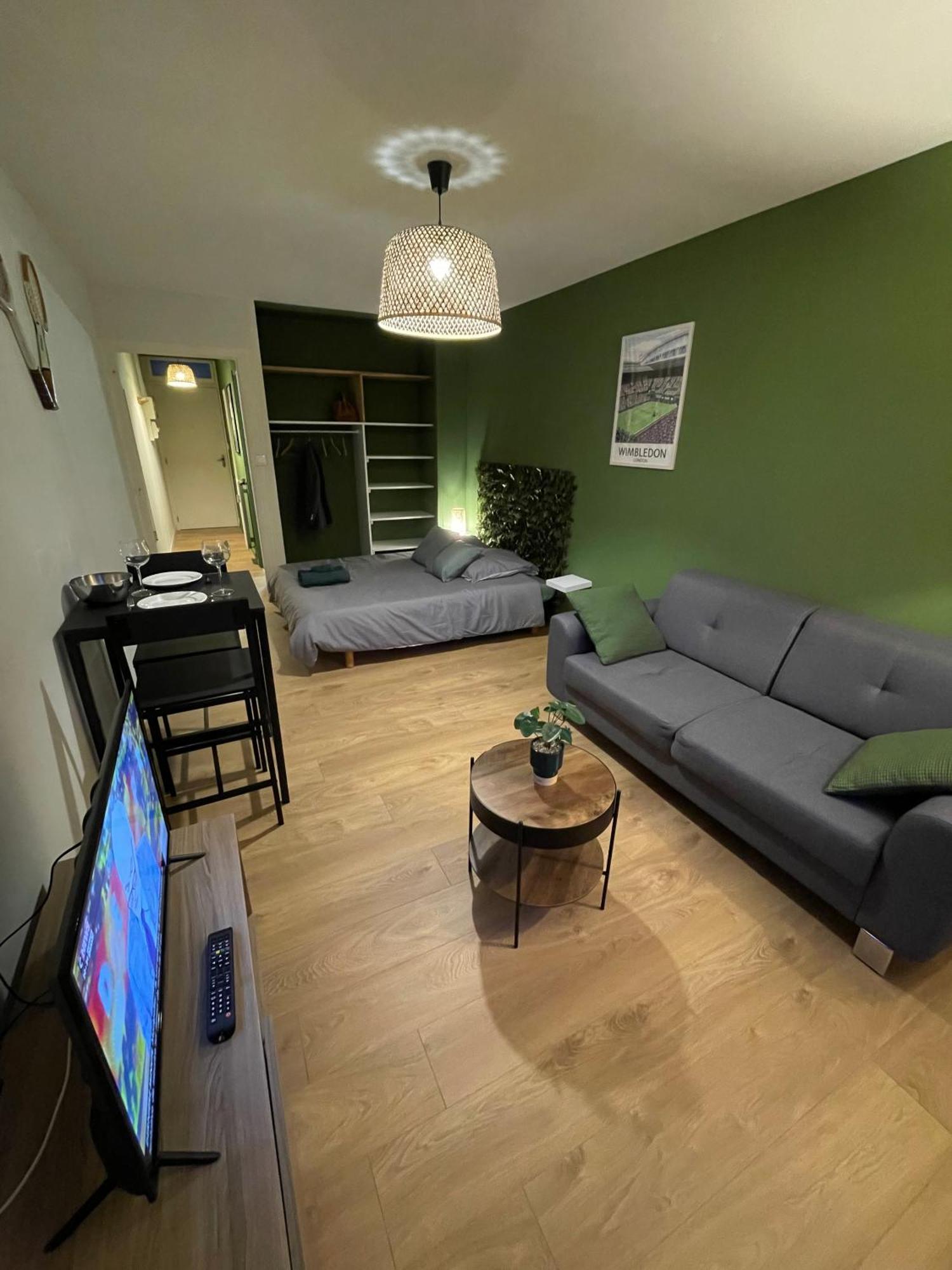 Le Wimbledon Apartment Chalon-sur-Saone Bagian luar foto