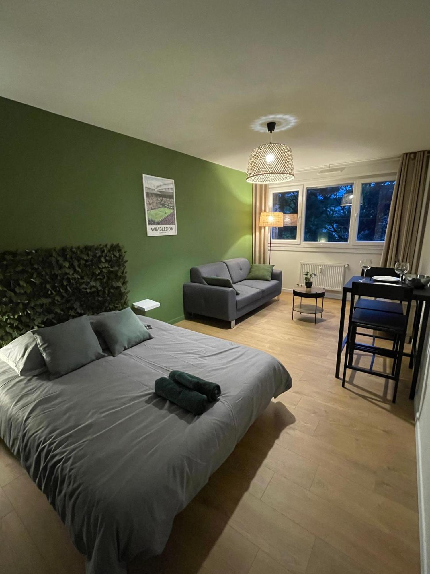 Le Wimbledon Apartment Chalon-sur-Saone Bagian luar foto
